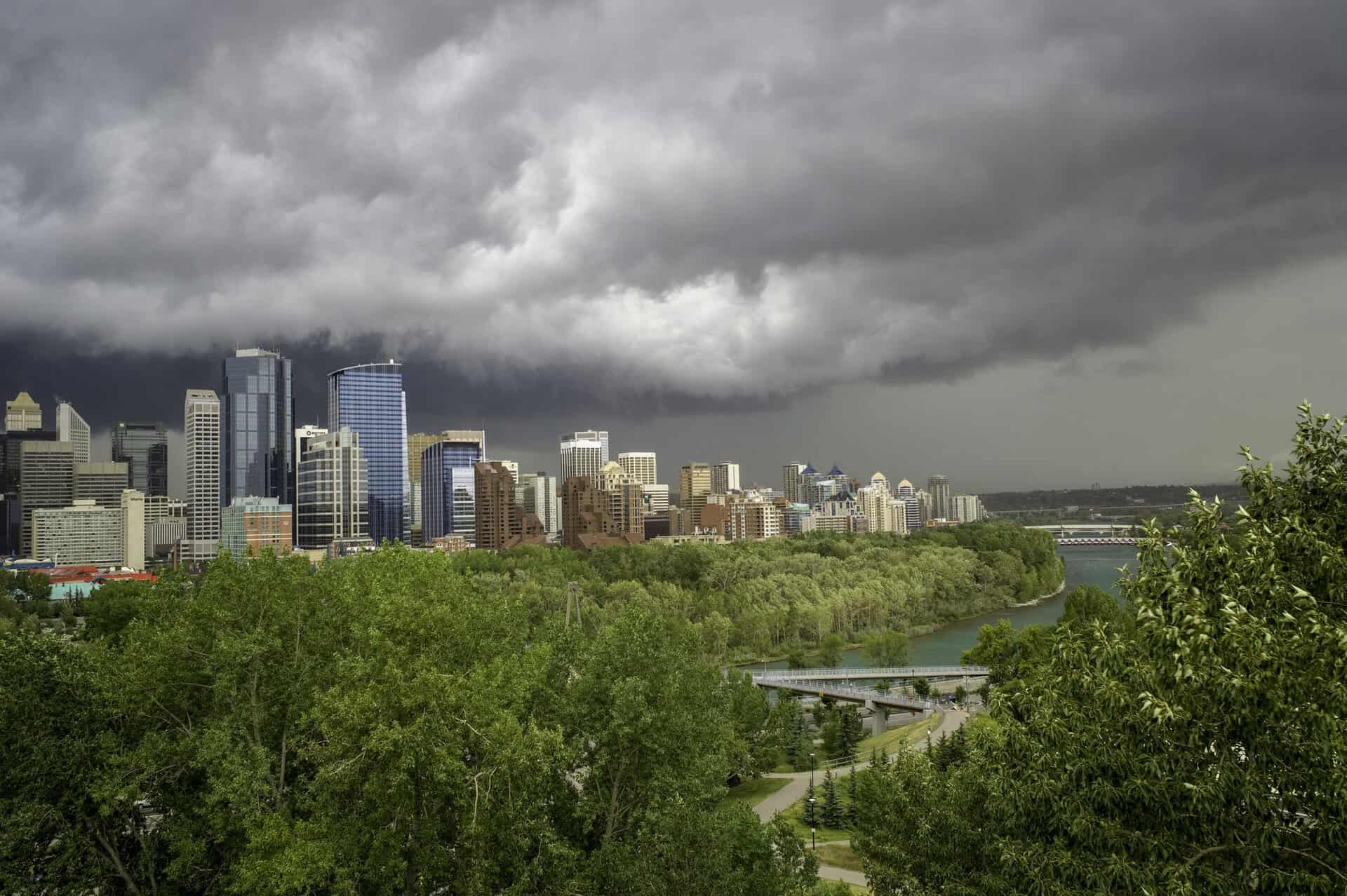 Weather alert: Alberta and Saskatchewan face severe thunderstorm risk ...